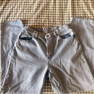 Women’s Light Blue Jeans